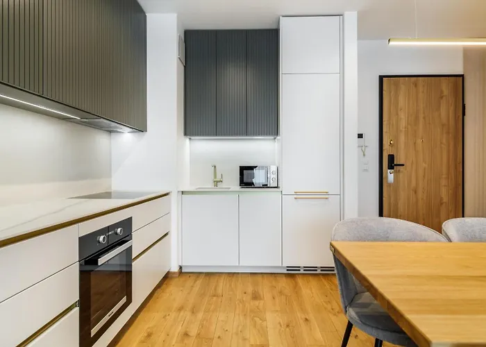 Plac Unii Centrum - Comfy Apartment Gdynia